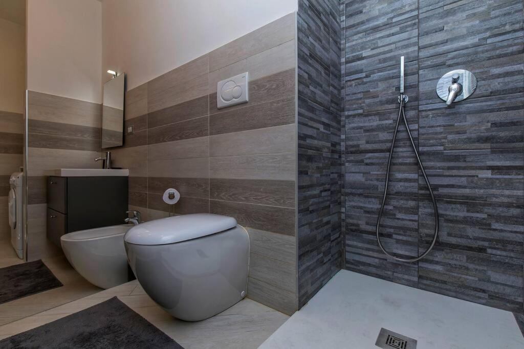 Charmy & Cozy Panoramic Flat 50M From M4 Stop Milán Exterior foto